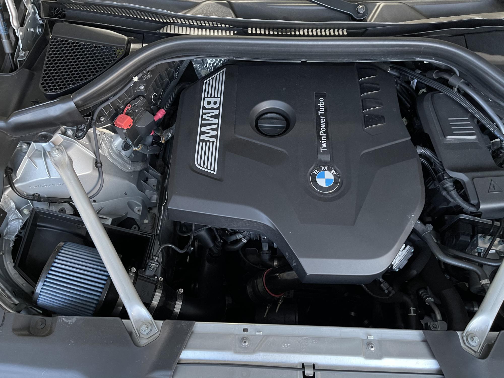  BMW X3 G01 ボンネット インシュレーター