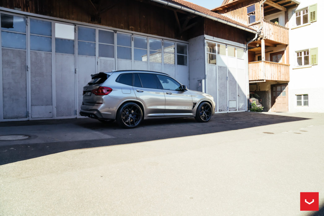 Name:  BMW-X3M-Hybrid-Forged-Series-HF-5--Vossen-Wheels-2020-440-1047x698.jpg
Views: 564
Size:  137.8 KB