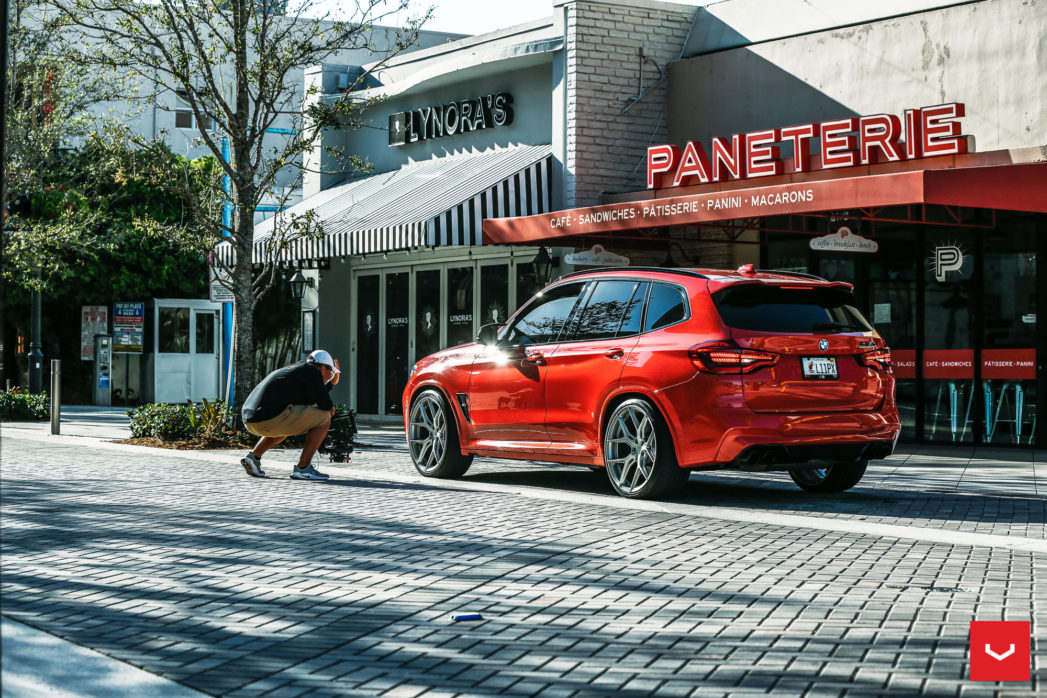 Name:  BMW-X3M-Competition-Hybrid-Forged-Series-HF-5--Vossen-Wheels-2020-803-1047x698.jpg
Views: 2063
Size:  256.5 KB