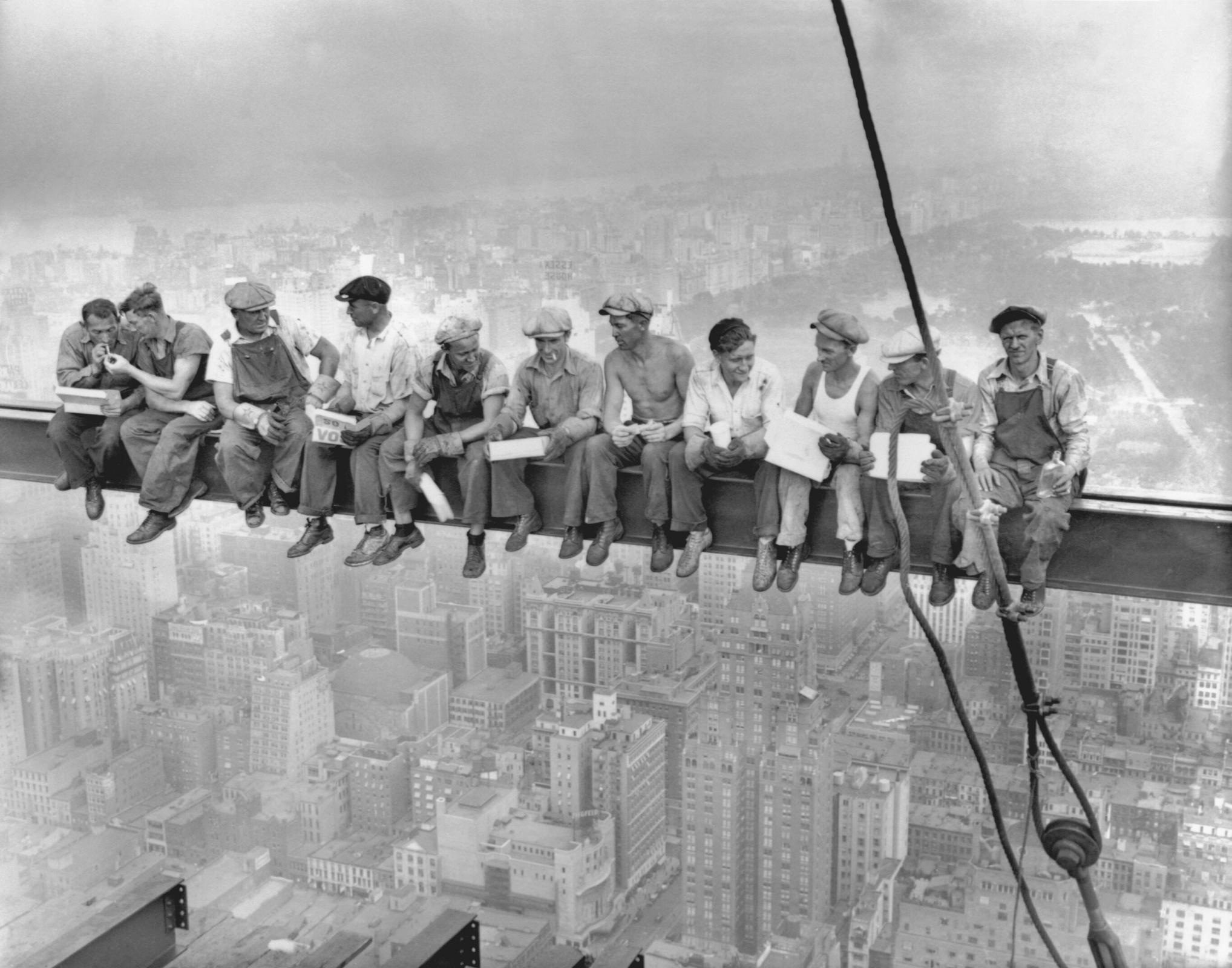 Name:  Lunch_atop_a_Skyscraper_-_Charles_Clyde_Ebbets.jpg
Views: 1177
Size:  309.3 KB
