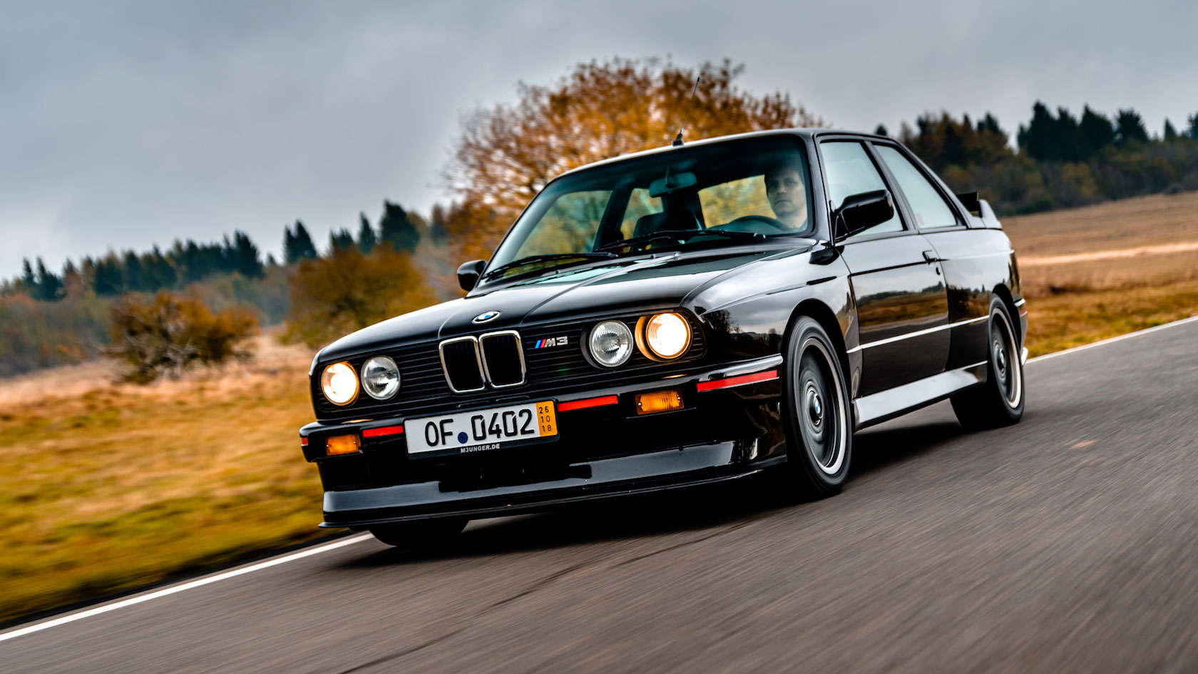 Name:  E30_M3_Sport_Evo_02.jpg
Views: 10052
Size:  237.0 KB